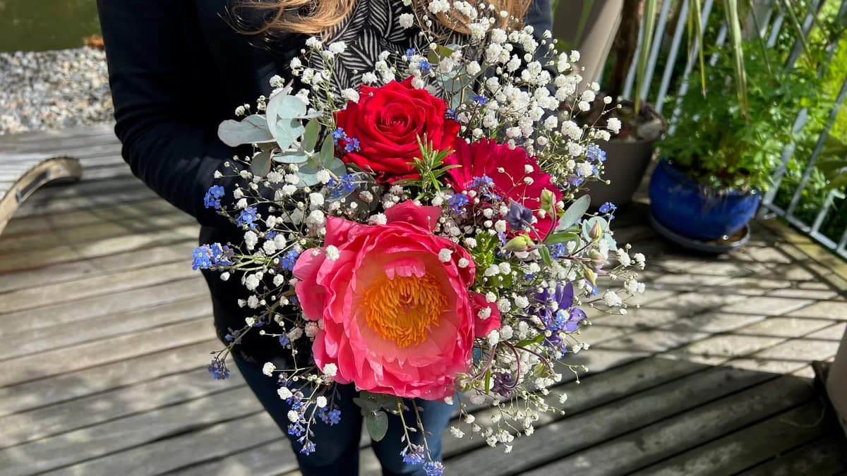 Junggesellinenabschied mit der Blume der Liebe Galeriebild 3